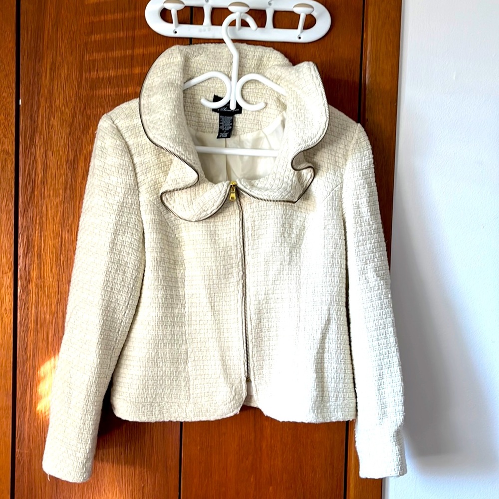 Elegant jacket
